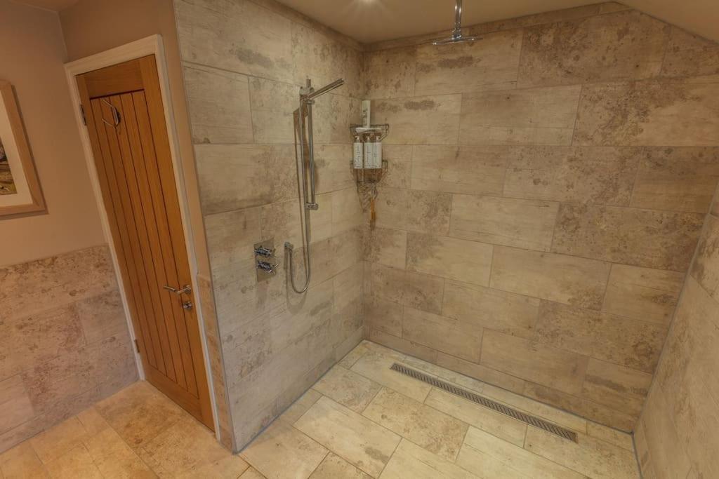 Halfmoon Lodge @ Knights Hole Wheelchair Access كرانبروك المظهر الخارجي الصورة